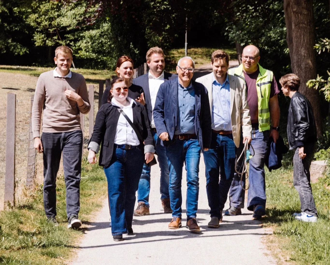 Das Team der Grosch auf dem Weg zu einem Außentermin